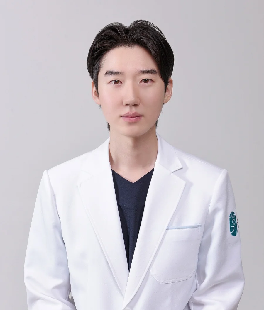 방상혁 대표원장
